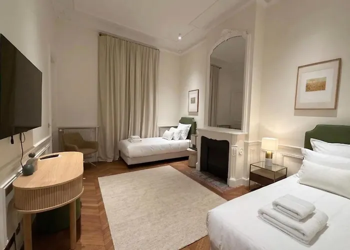 アパート 3br Pierre Charron Champs Elysee *